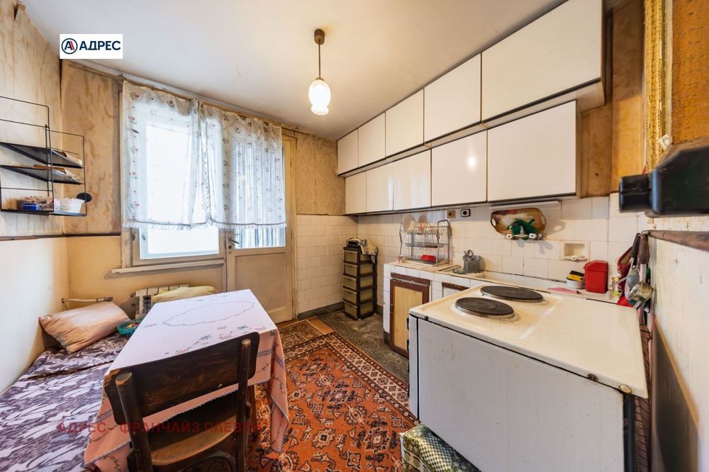 3-стаен в Плевен-Идеален център площ 85 цена 125000