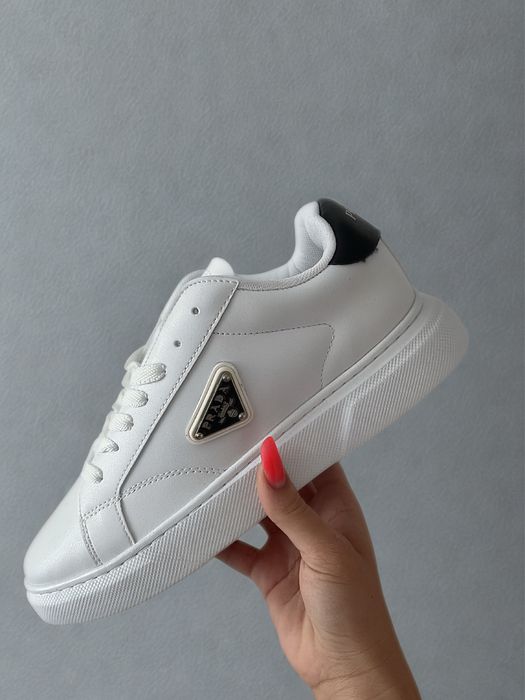 Adidasi unisex calitate