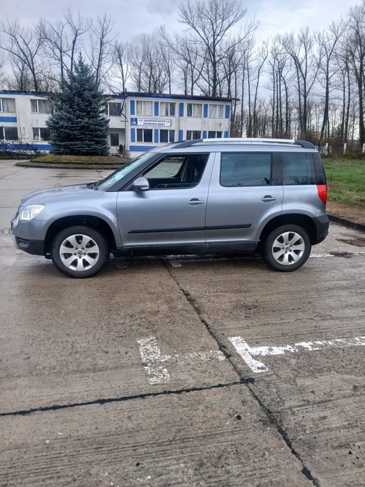 Vând Skoda Yeti 2011