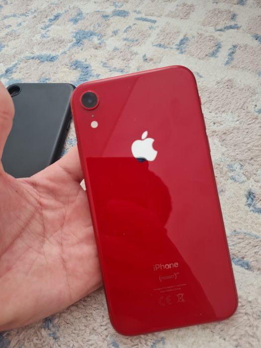 iPhone хр памит 128