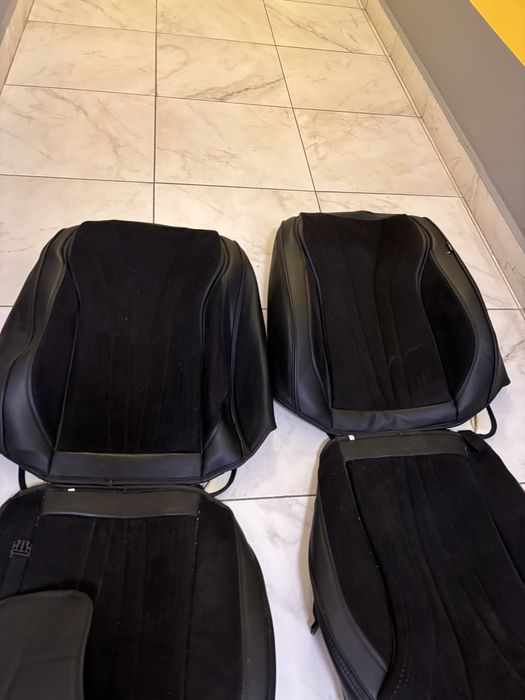 Продам набор автомоб. Лексус. Чехол