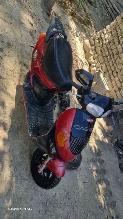 Скутер сотилади даелим