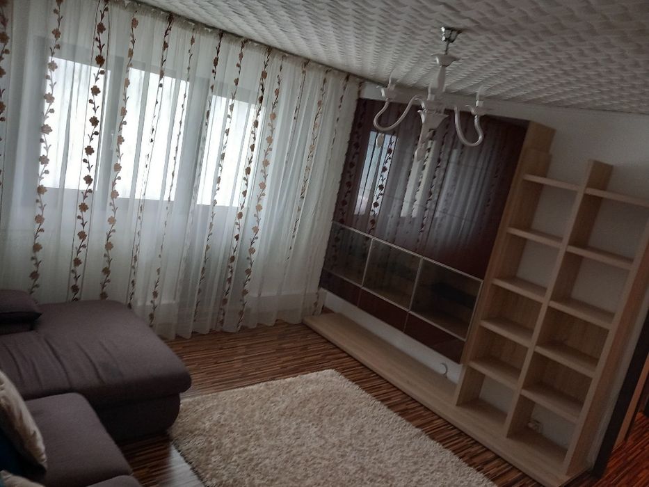 Inchiriez apartament 2 camere centrala termică zona Craiovita Orizont