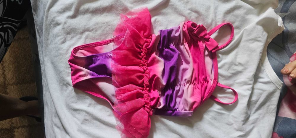 Продаю купальники для девочки