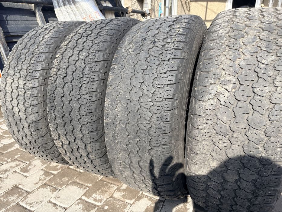 Шины АТ б/у продам