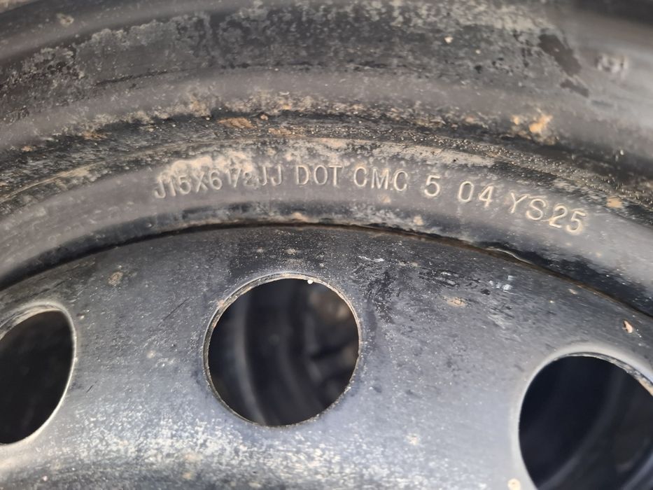 Шина с диском зима на тойота