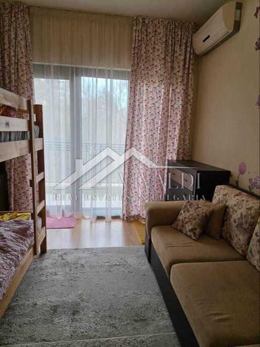 Двустаен апартамент в Златни Пясъци, гр.Варна