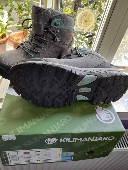 Bocanci damă trekking WATERPROOF, Kilimanjaro, nr. 40(pentru nr 38 uzual)