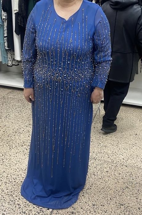 Вечернее платьее