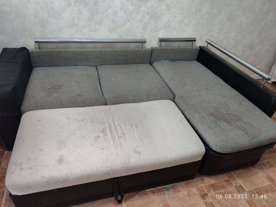 Диван крават б\у