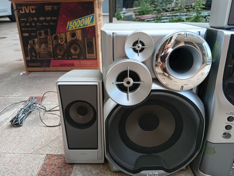 Музыкальный центр JVC