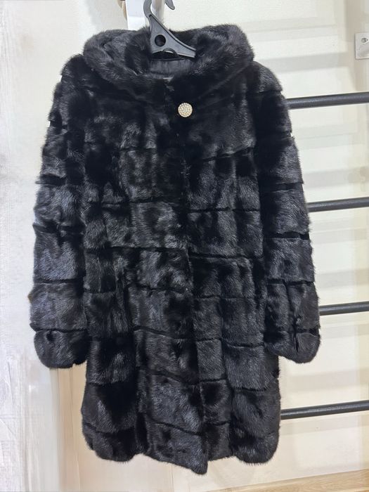 Норковая шуба с капюшоном