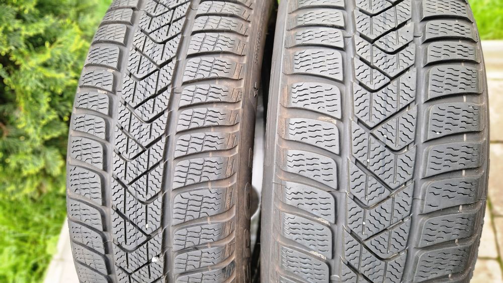 Anvelope iarna 205 60 R 17 Pirelli