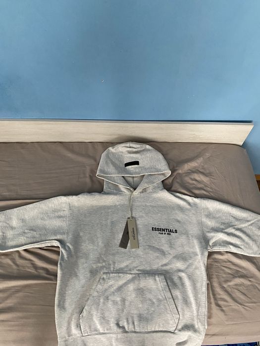 Essentials суитчър