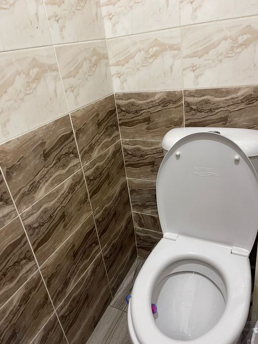 Продаётся двух комнатная квартира
