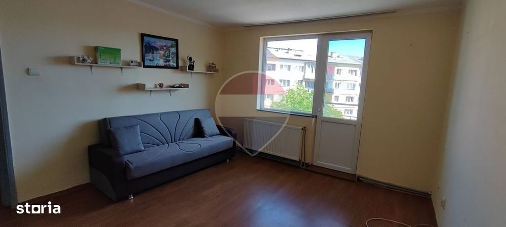 Apartament 2 camere de Închiriat! Se acceptă animale de companie!