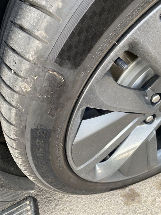 Продам шины MICHELIN