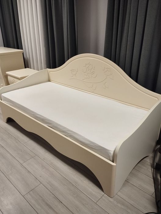 Продам детский спальный гарнетур