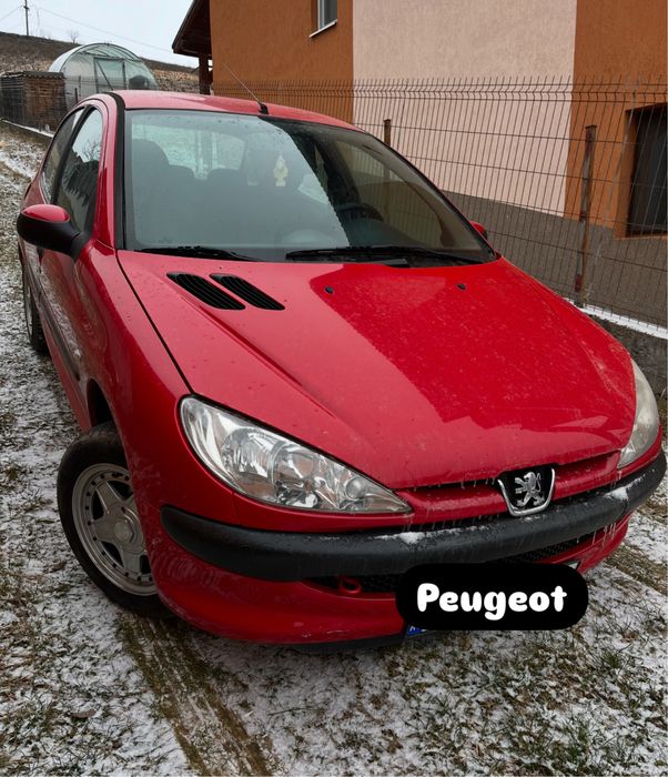 Peugeot 206.