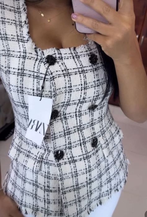 Костюм Зара букле нов