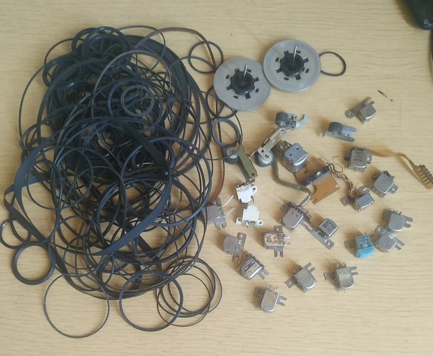 Пасики для магнитофонов, головки .