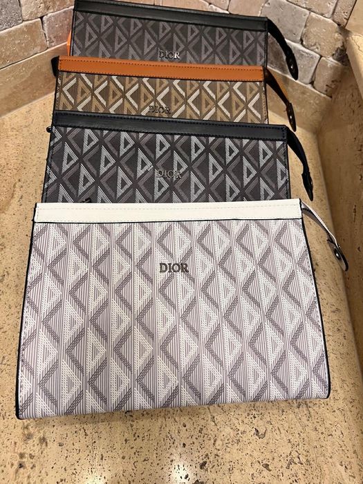 Мъжки чанти клъч.