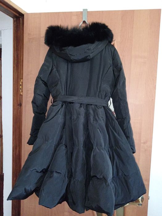 Продам пуховик для девушки, размер S