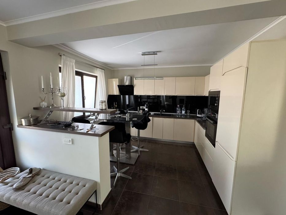 Vand Casa Moderna complet mobilata in Santandrei