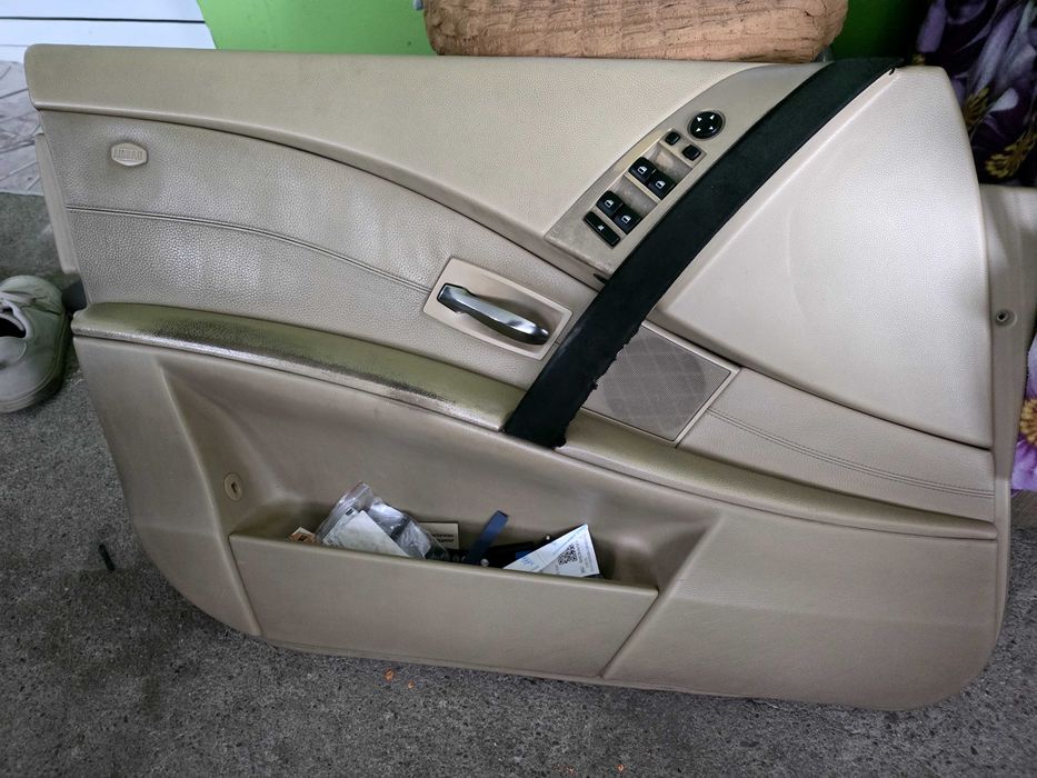 Кожен салон за бмв 530 е 60