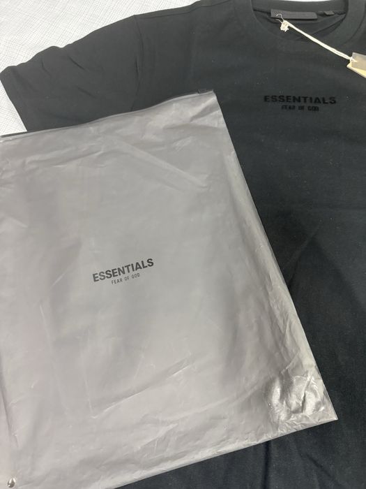 Tricou Negru Essentials Fear Of God