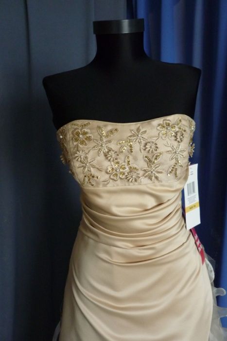 Vand rochie de seara Morgan&co marime S