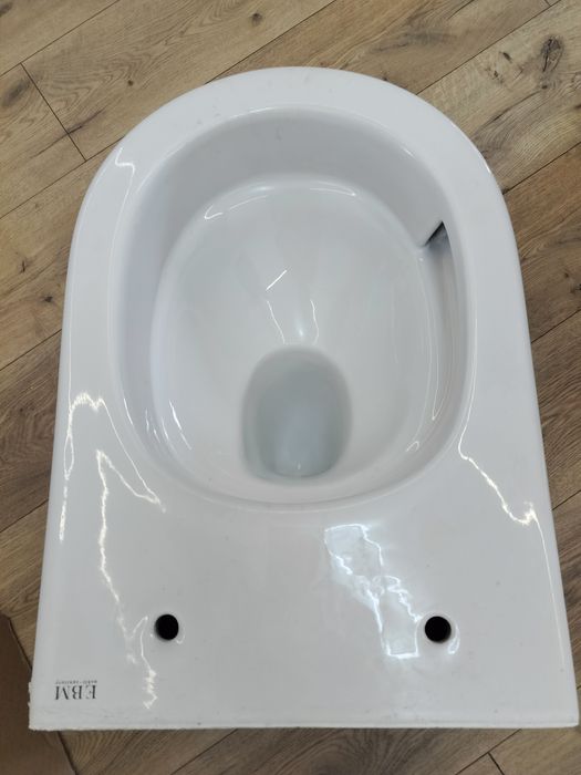 Продам подвесной унитаз