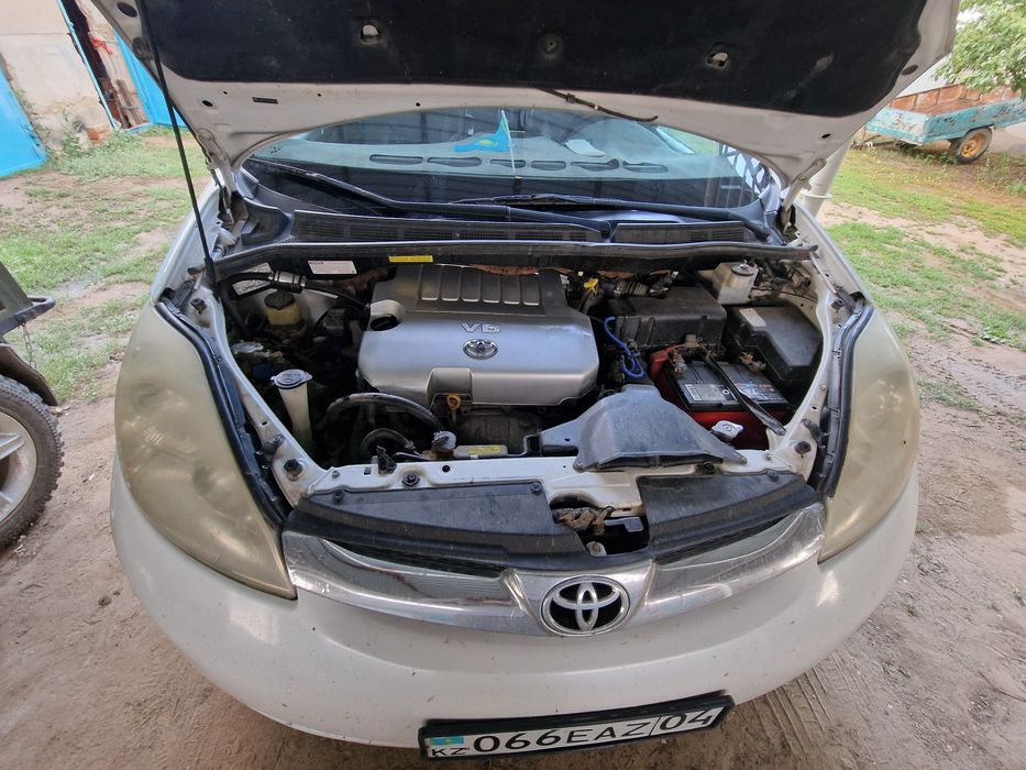 Продается Тойота Сиенна 2.