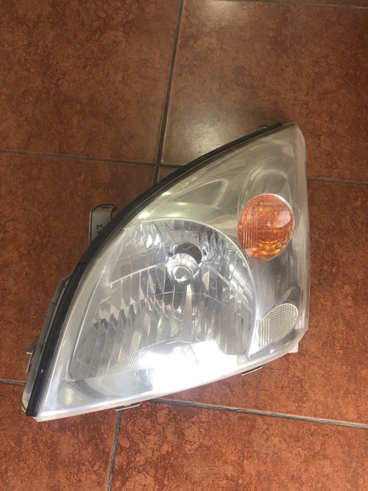 Toyota Prado 120 Fara