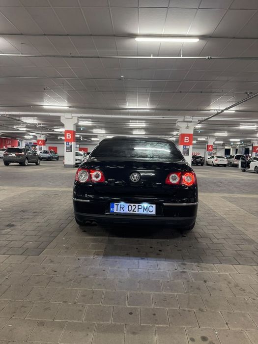Vând Passat B6 2.0 TDI din 2007