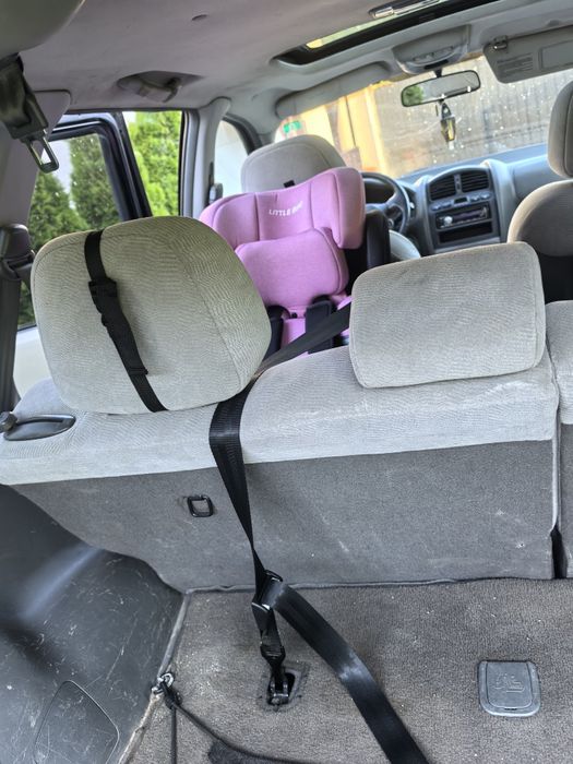 Scaun auto folosit de 2, 3 ori