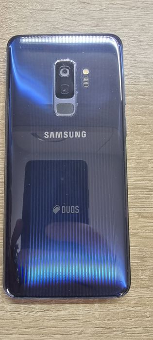Samsung fakaxy s9 plus