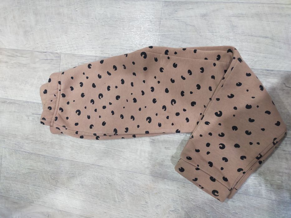 Джинсы ,брюки для девочки