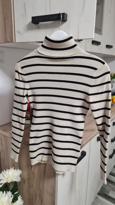 Helanca, bluza groasa, maleta