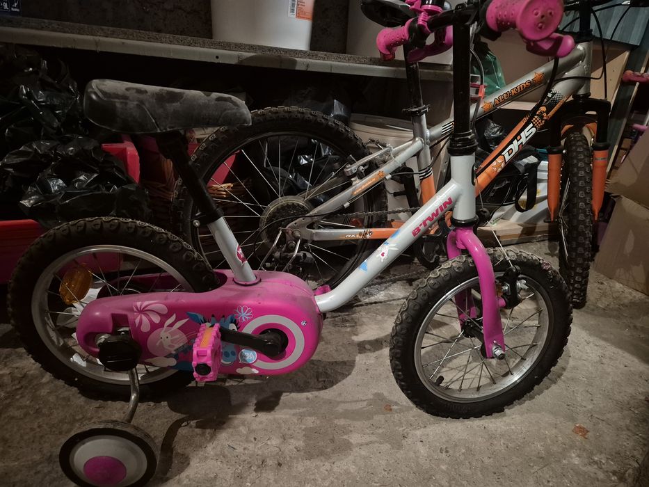 Vând biciclete pentru copii