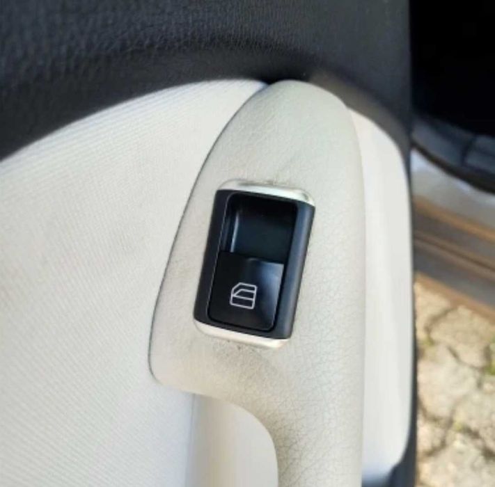 Бутон за на стъклото за Мерцедес Mercedes W166 X164 W204 W212 прозорец