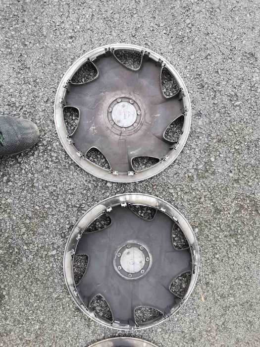 Тасове МАЗДА за гуми 15"