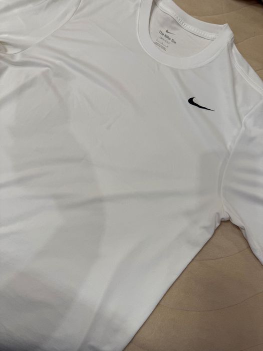 Дамска тениска Nike