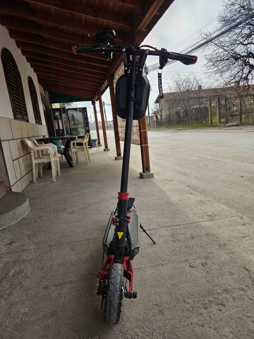 Тротинетка Motul PRO 10