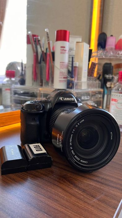 Canon mark 4            850$