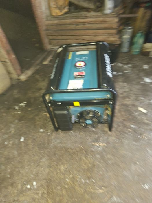 Продам генератор