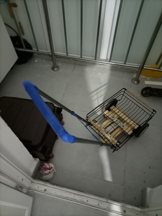 Тачка тележка с ручкой