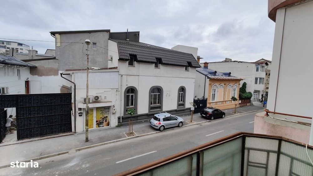 Apartament interbelic elegant cu terasă, pe Vasile Lascăr – lângă Daci