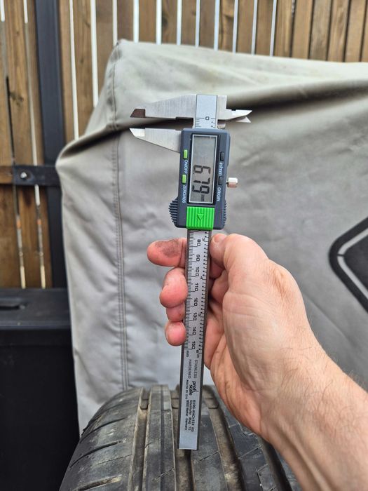 Goodyear Efficient Grip 205/55 R17 91V - set 4 anvelope de vara, rulate 5.000 km, super pret