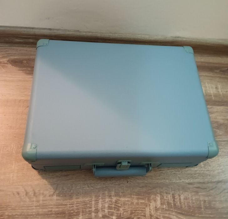 Грамофон(чисто нов)